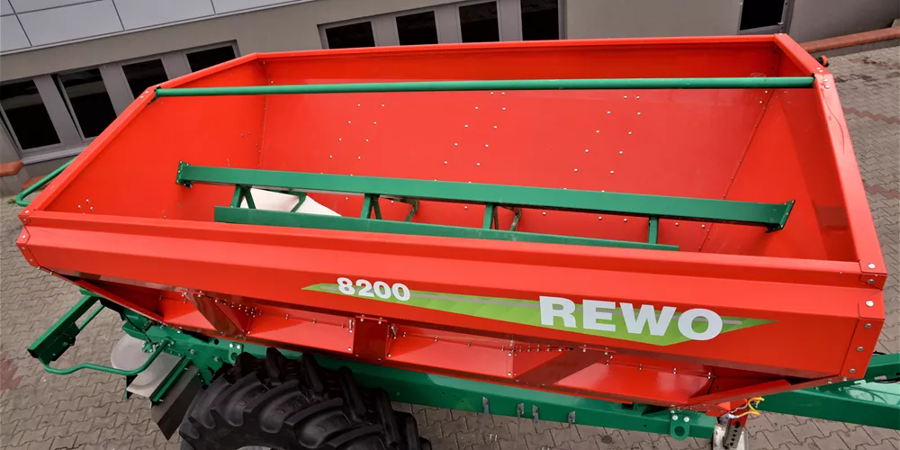 REWO 8200