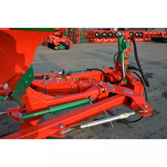 POH - Reversible plow with hydraulic protection